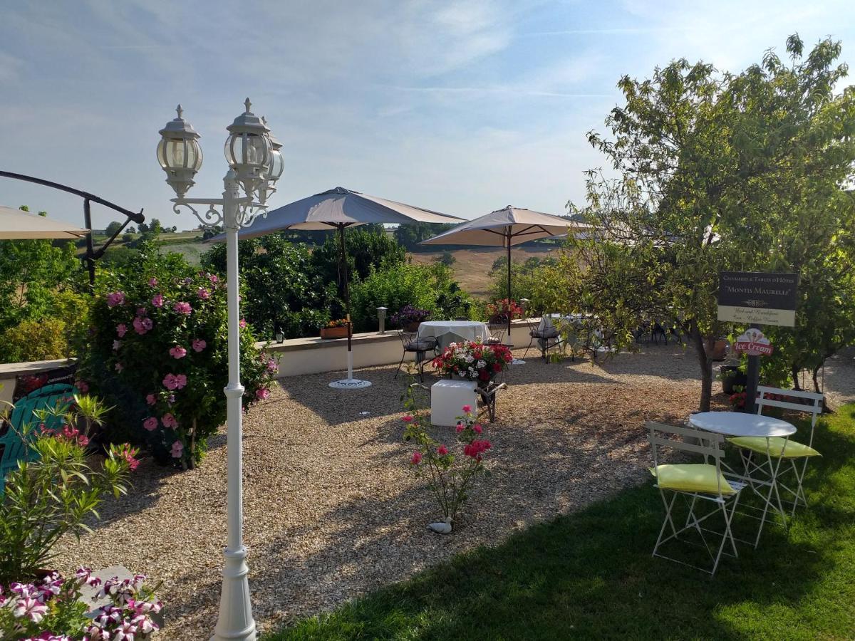 Bed and Breakfast Montismaurelli Montmoreau Екстер'єр фото